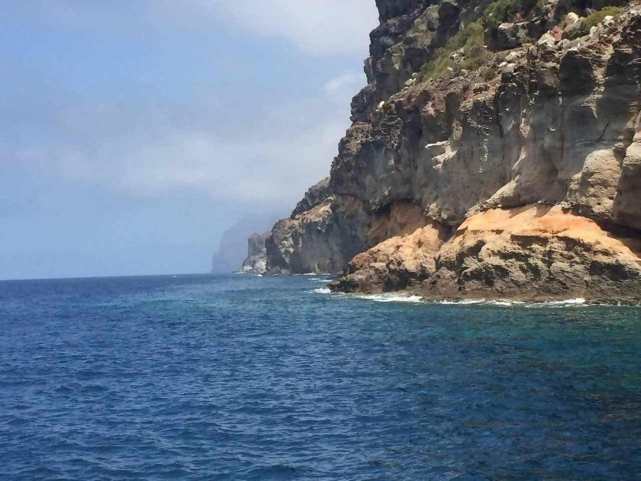 Precioso Yate En El Centro Del Puerto De Mogan Hotel ภายนอก รูปภาพ